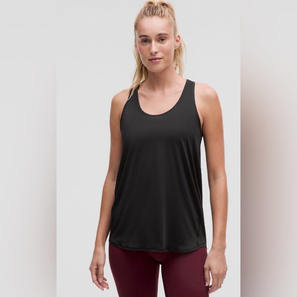 Lululemon Athletica essentials pleated Women's Black Tank Top new with tags 12